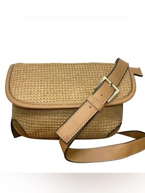 Bentley RFID Tan Straw Belt Bag Adjustable Woven Zippered Fanny Pack Travel Bag